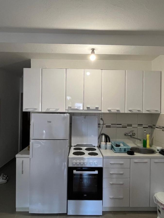 A&J Apartment ブドヴァ エクステリア 写真