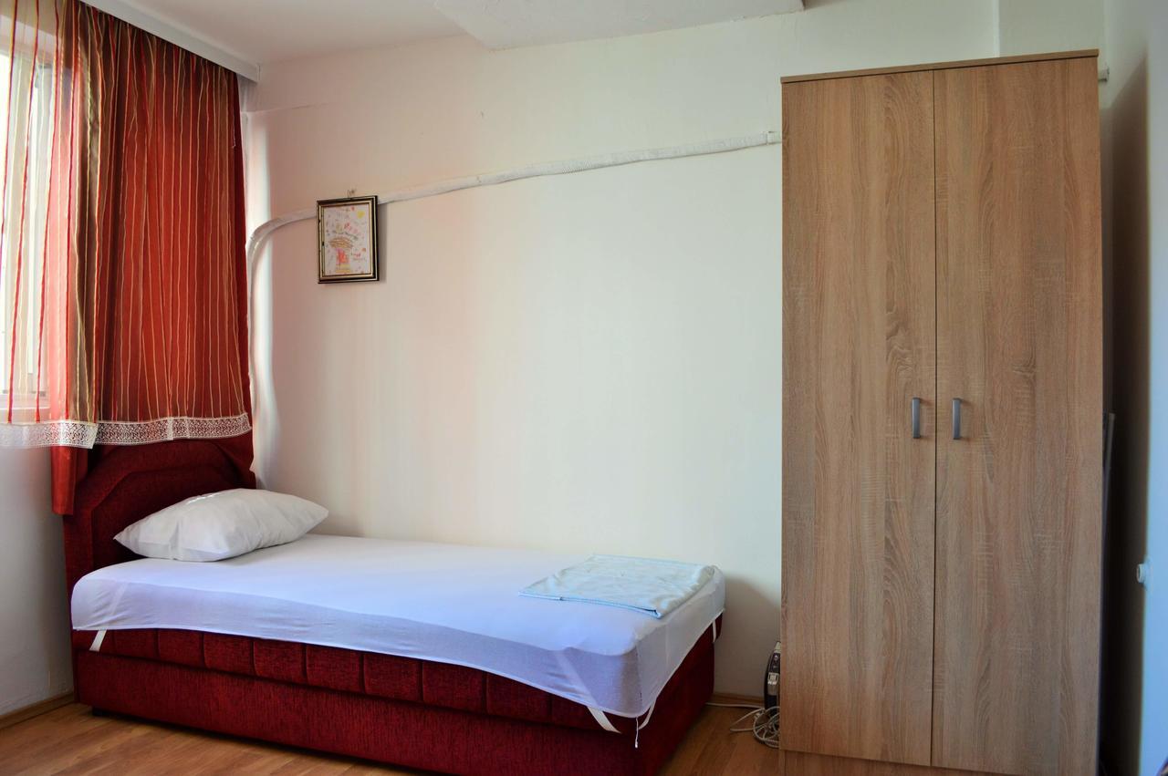 A&J Apartment ブドヴァ エクステリア 写真